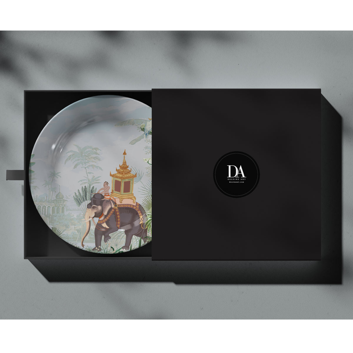 Maharaja's Wild Retreat, decorative wall plate